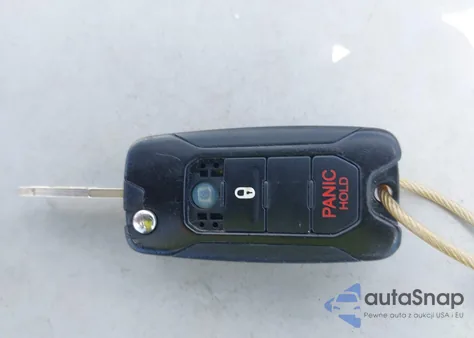 2015 Jeep Renegade Latitude из США, поврежденный, VIN ZACCJABH0FPB75744